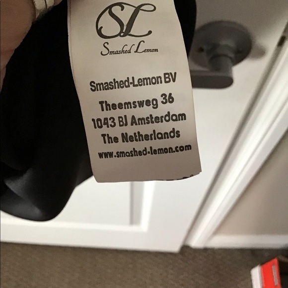 Plus Size Smashed Lemons Dress - Picture 5 of 6